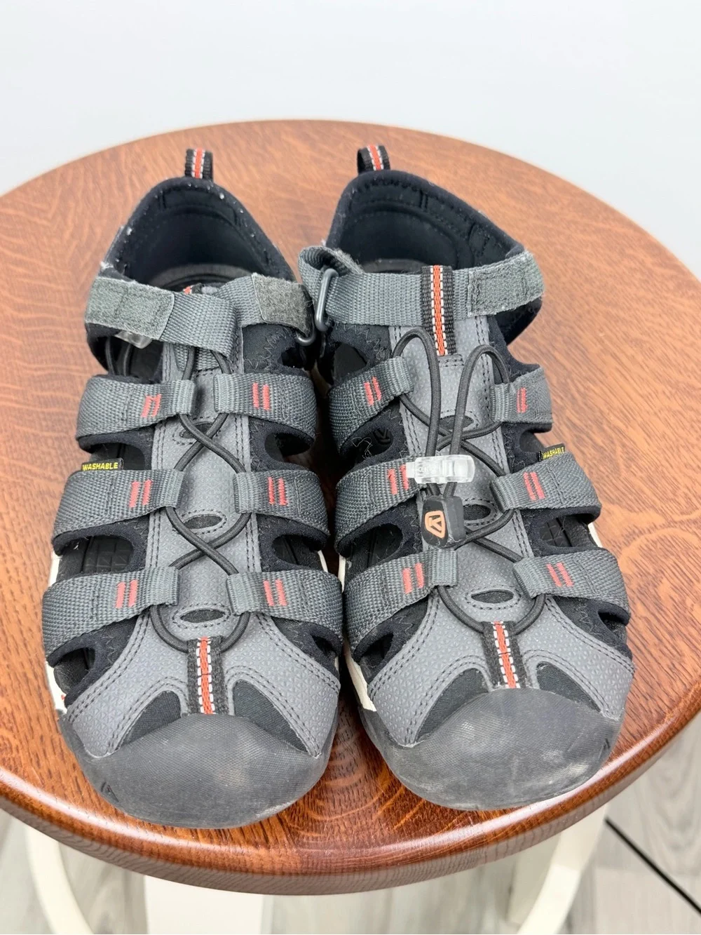 KEEN Boys’ Big Kids Gray Coral Closed-Toe Sport Sandals Size 6